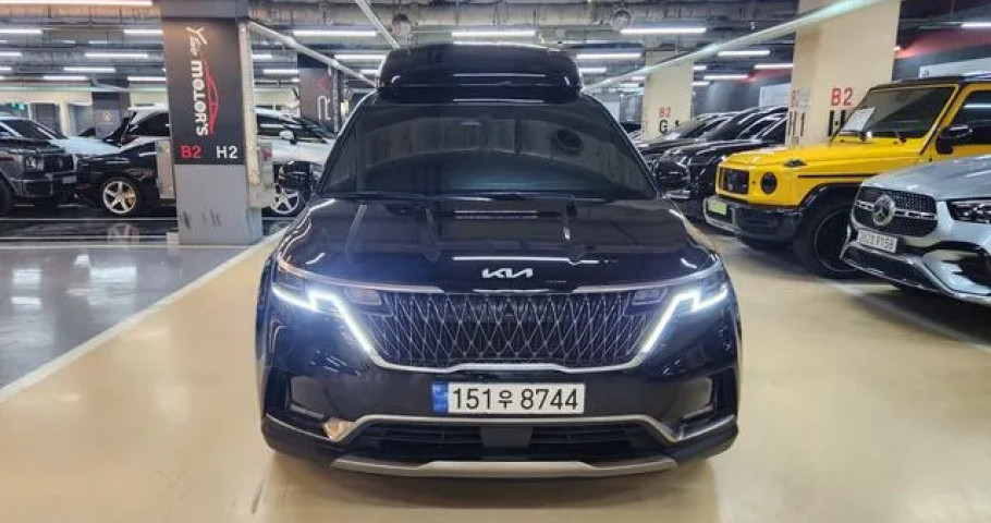 Kia Carnival 
