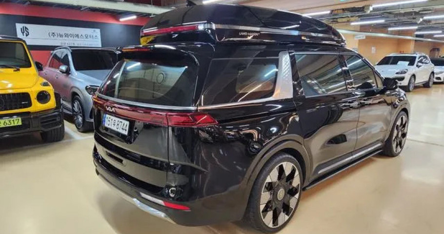 Kia Carnival 