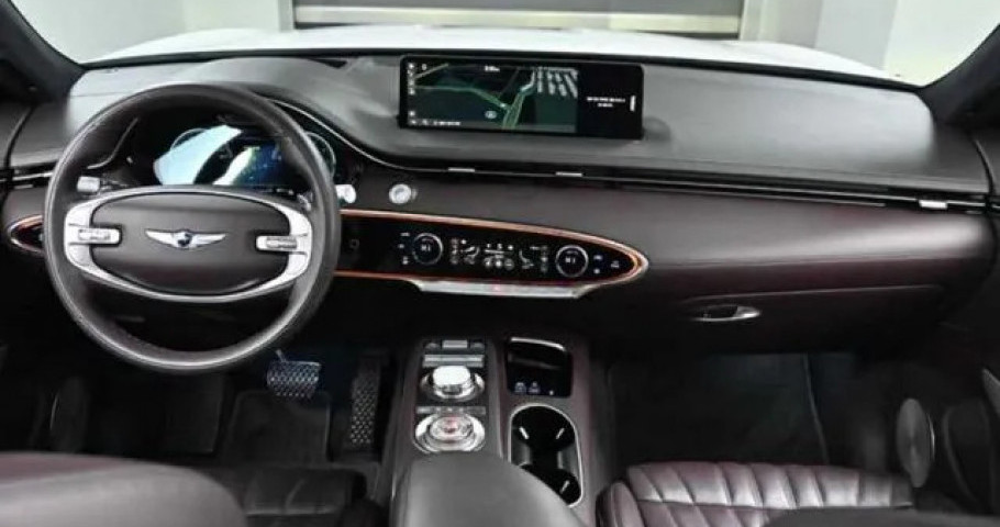 Genesis Gv70 