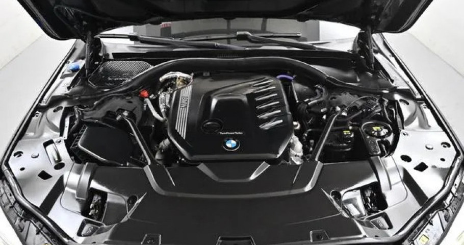Bmw 7-Series 