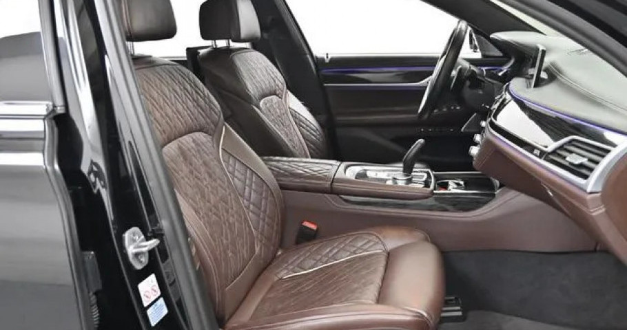 Bmw 7-Series 