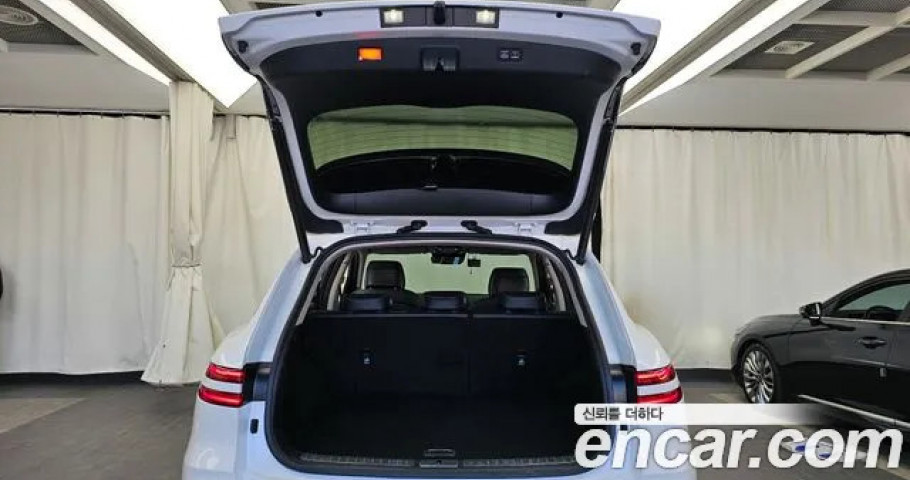 Genesis Gv70 
