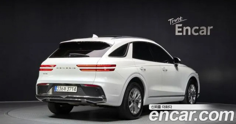 Genesis Gv70 