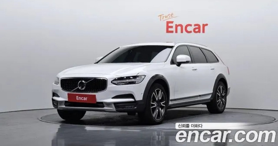Volvo V90 