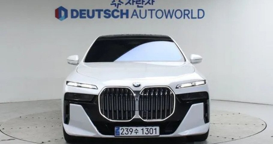 Bmw 7-Series 