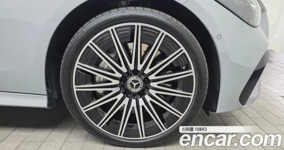 Mercedes-Benz Cle-Class 