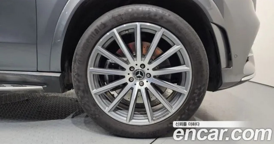 Mercedes-Benz Gls-Class 