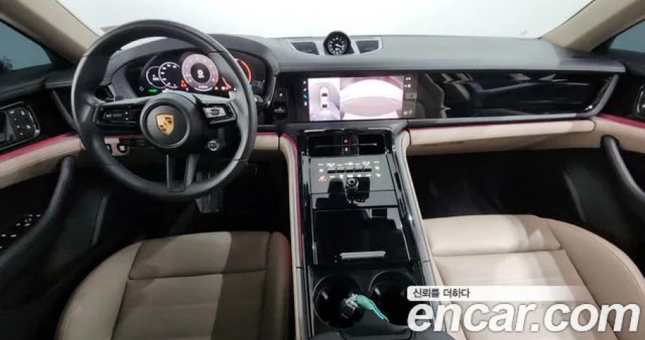 Porsche Panamera 