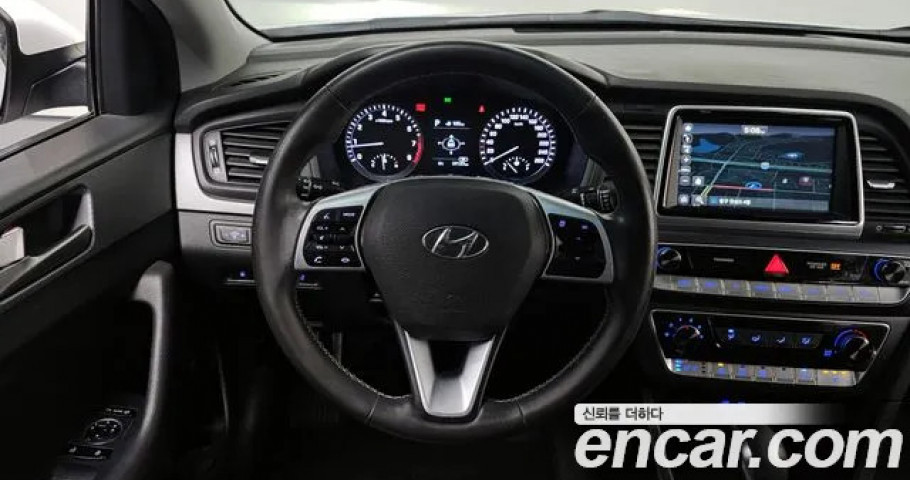 Hyundai Sonata 