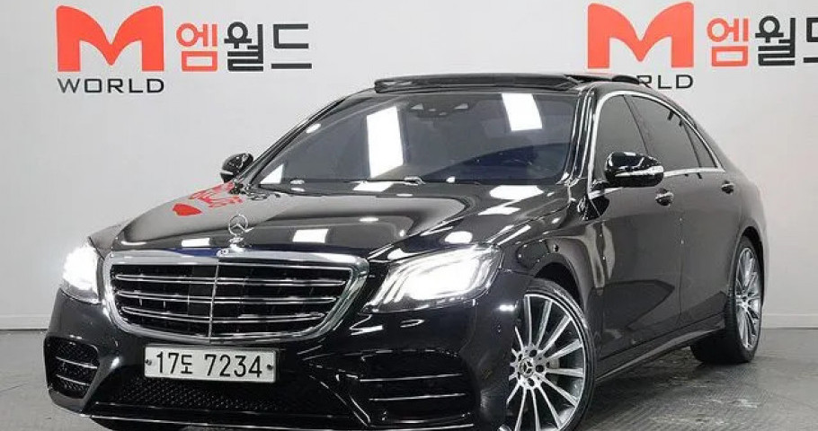 Mercedes-Benz S-Class 