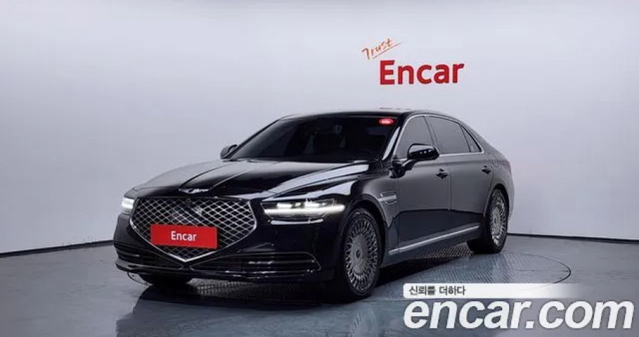 Genesis G90 