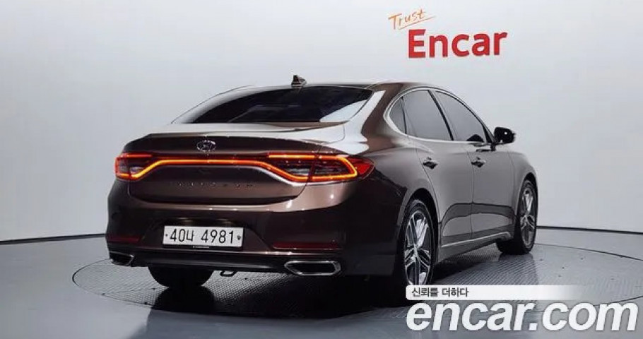 Hyundai Grandeur 