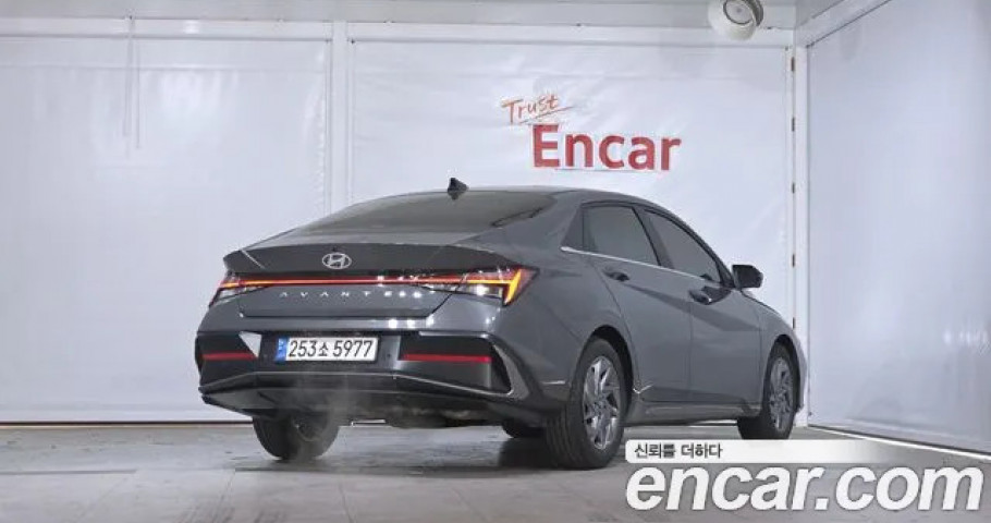 Hyundai Avante (Elantra) 
