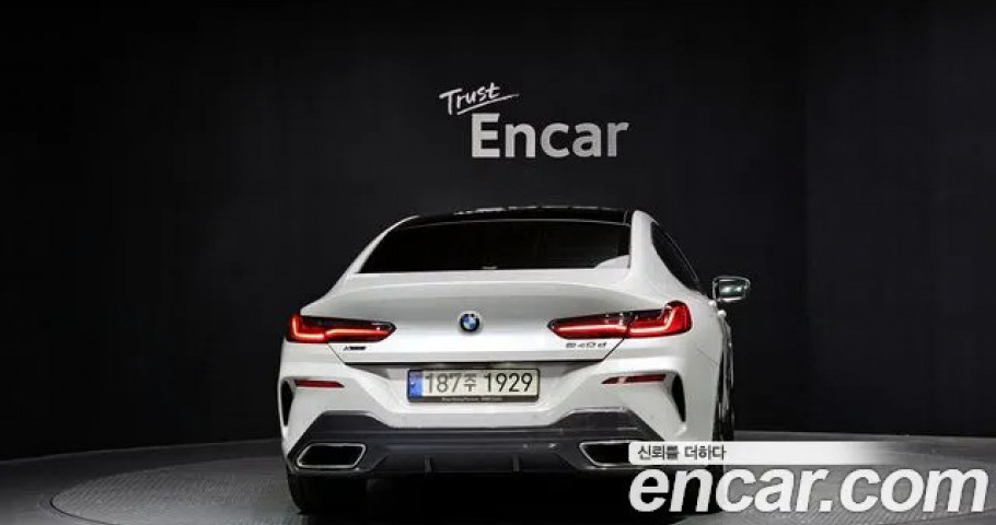 Bmw 8-Series 