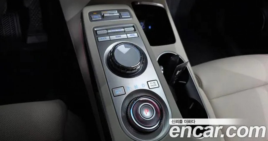 Genesis Gv70 