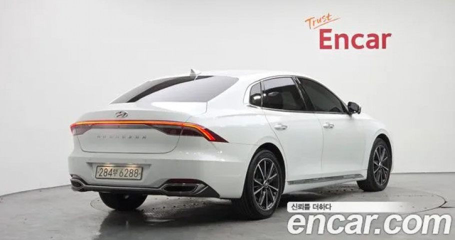 Hyundai Grandeur 