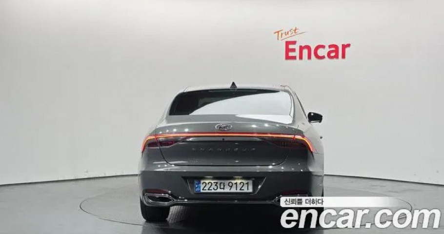 Hyundai Grandeur 