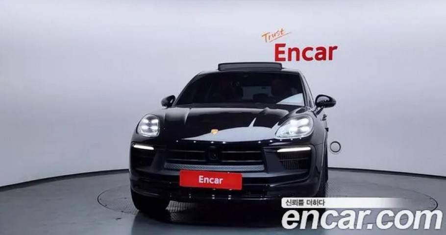 Porsche Macan 