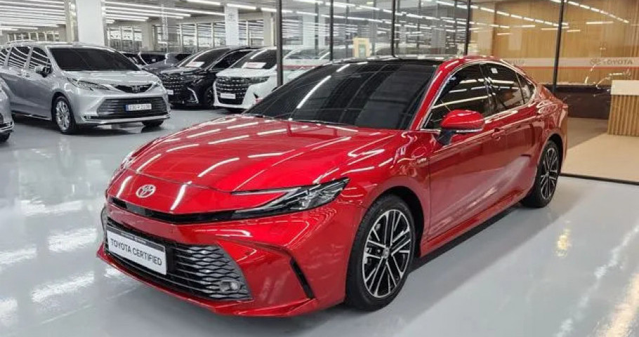 Toyota Camry 