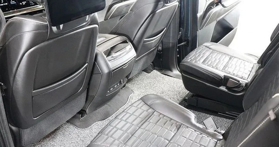 Cadillac Escalade 