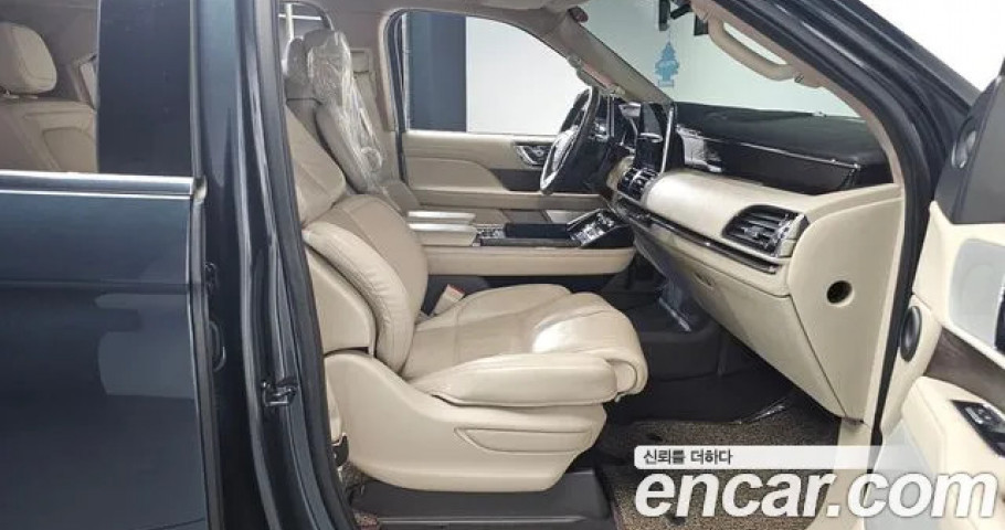 Lincoln Navigator 