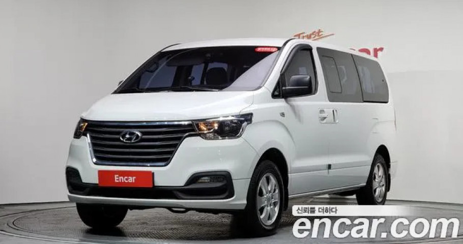 Hyundai Starex 