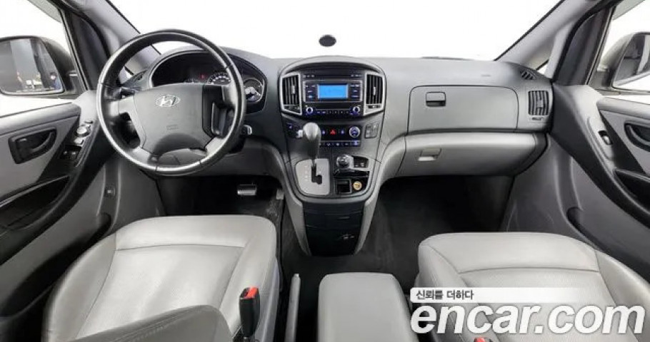 Hyundai Starex 