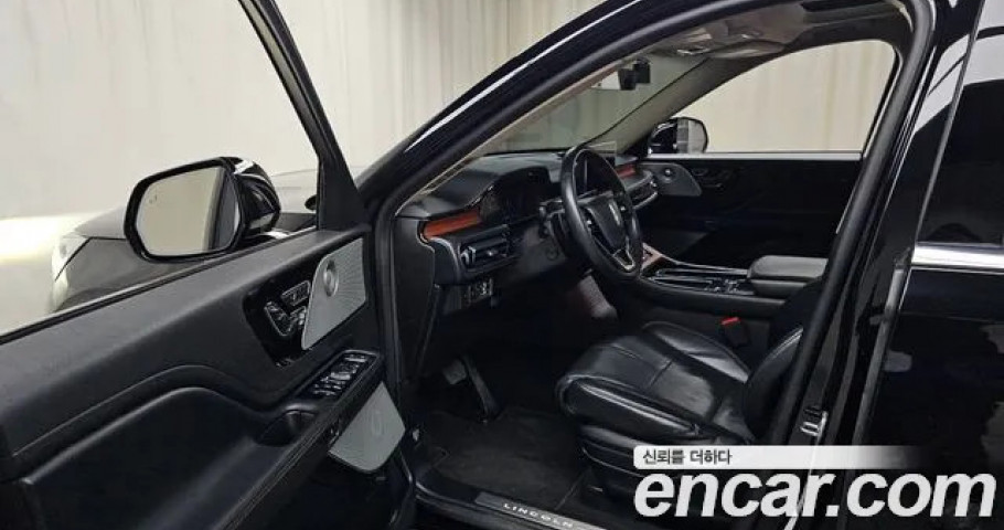 Lincoln Aviator 