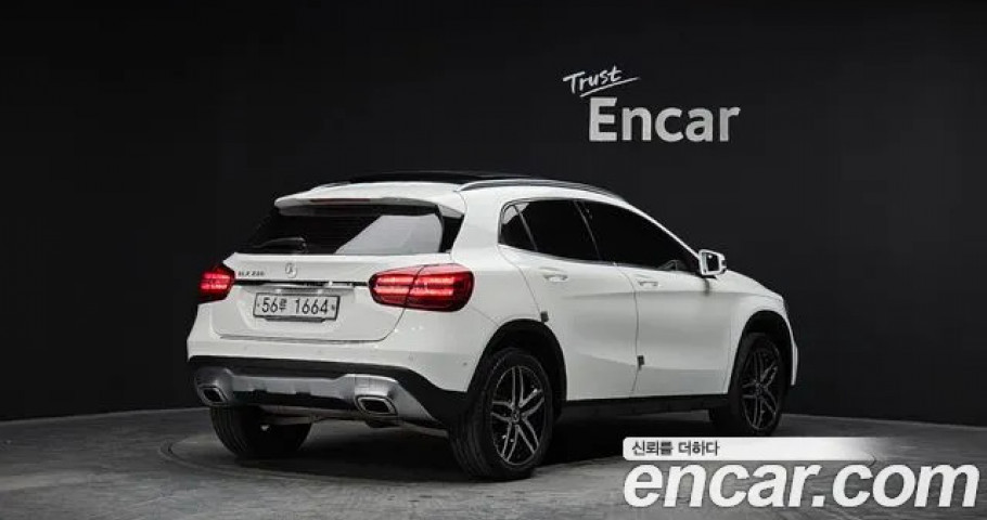 Mercedes-Benz Gla-Class 