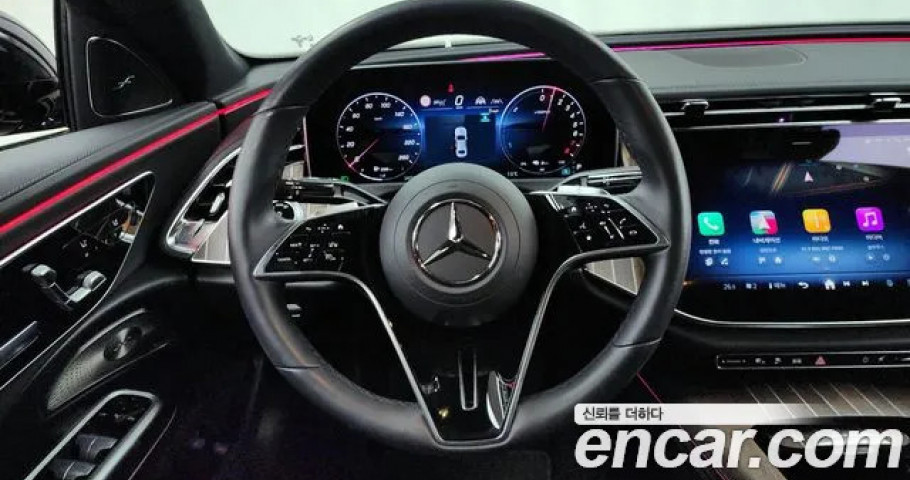 Mercedes-Benz E-Class 