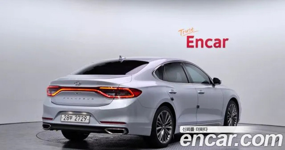 Hyundai Grandeur 