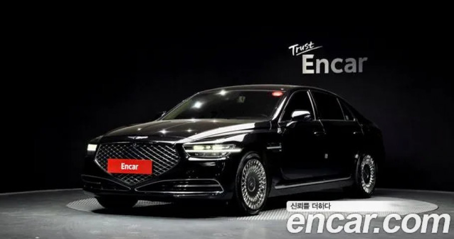 Genesis G90 