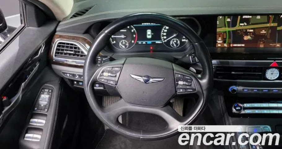 Genesis G90 