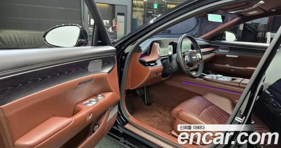 Genesis G90 