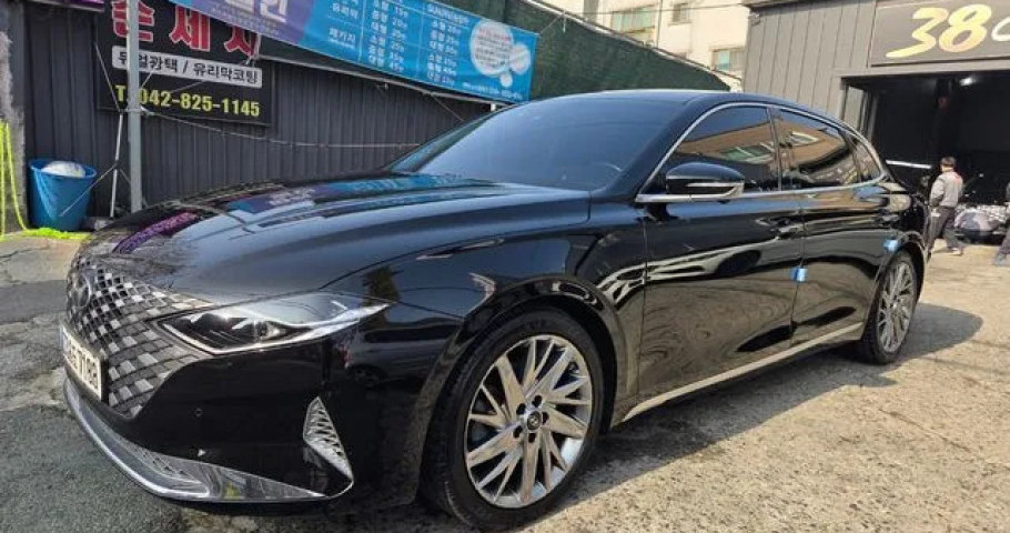 Hyundai Grandeur 