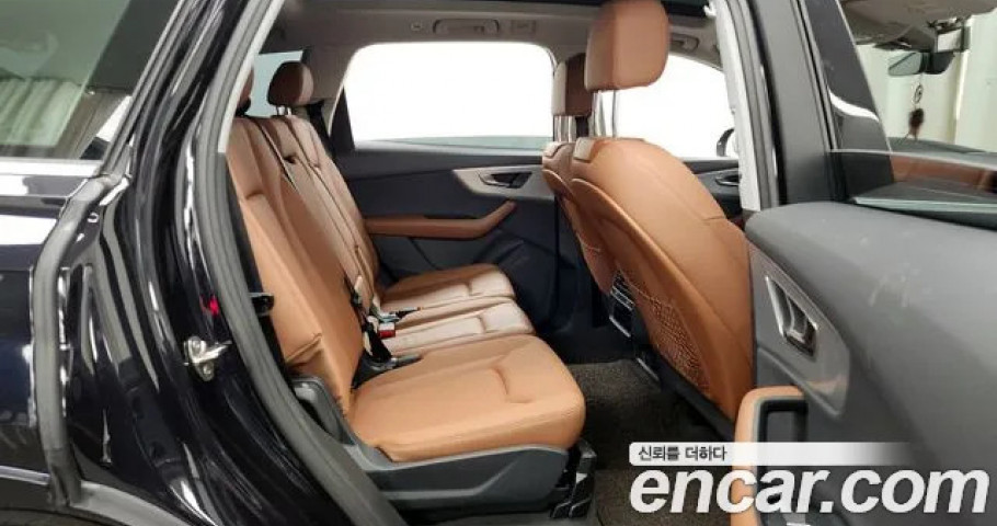 Audi Q7 