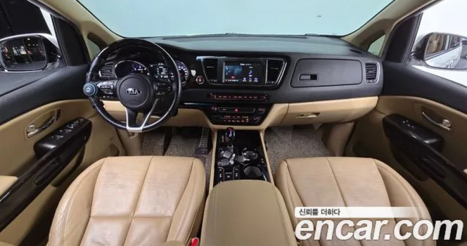 Kia Carnival 