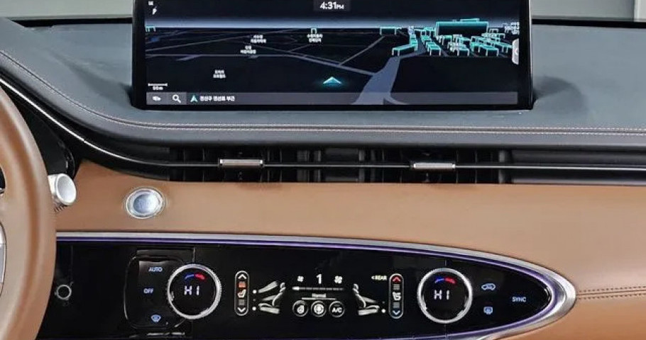Genesis Gv70 