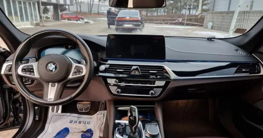 Bmw 5-Series 