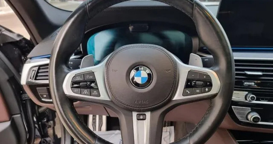 Bmw 5-Series 