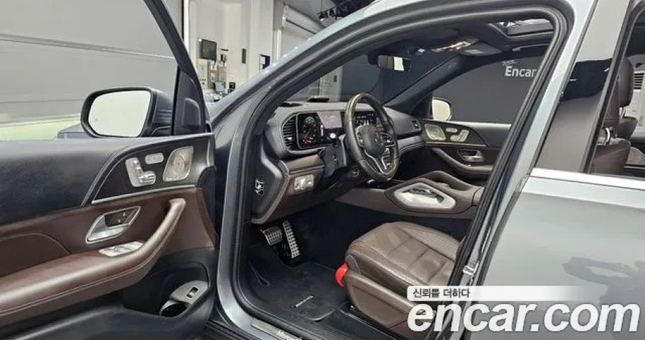 Mercedes-Benz Gls-Class 
