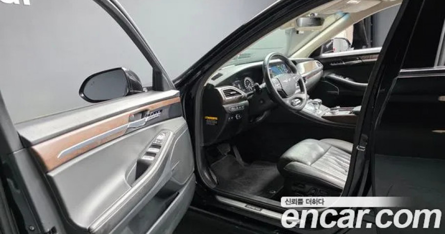 Genesis G90 