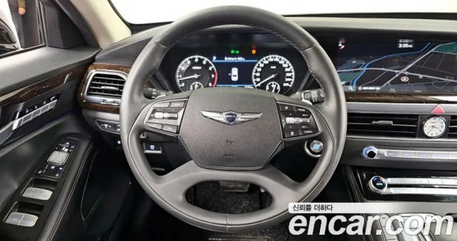 Genesis G90 