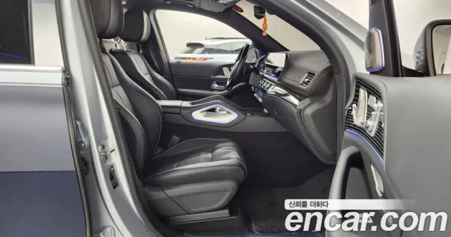 Mercedes-Benz Gls-Class 