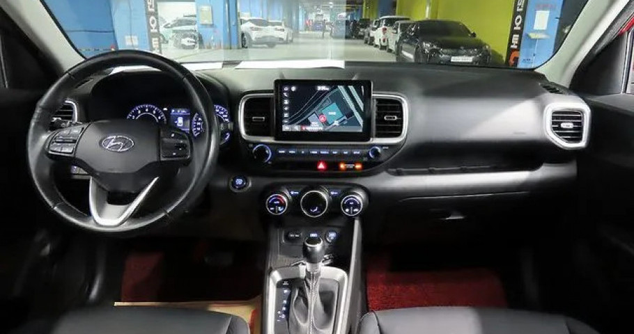 Hyundai Venue 