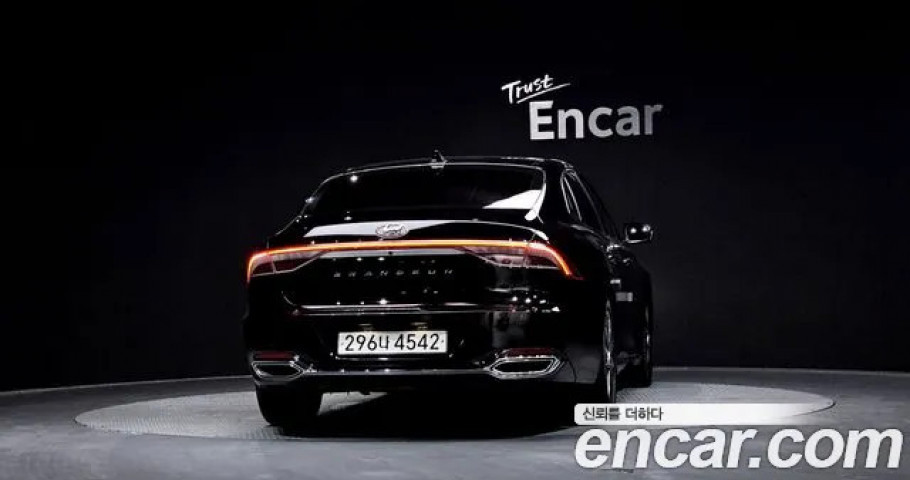 Hyundai Grandeur 