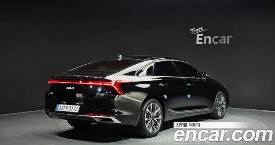 Kia K8 
