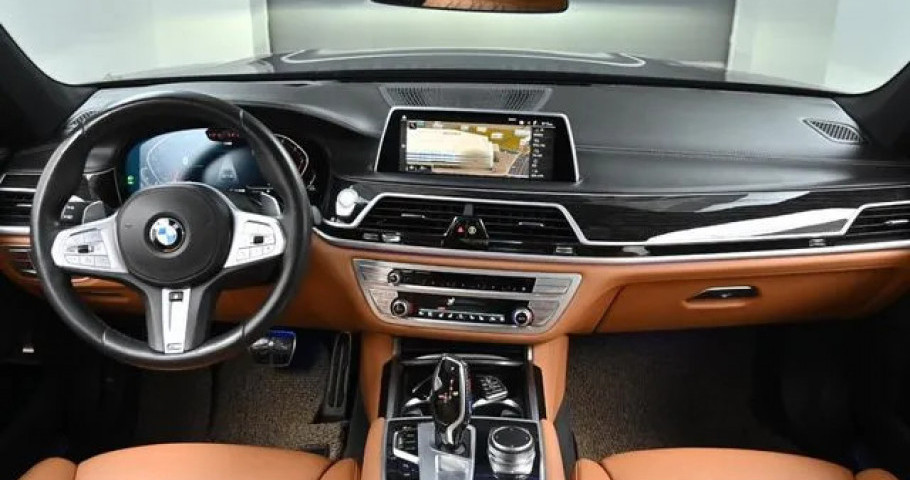 Bmw 7-Series 