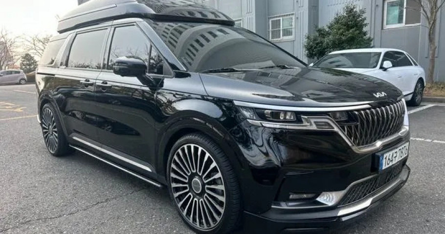 Kia Carnival 