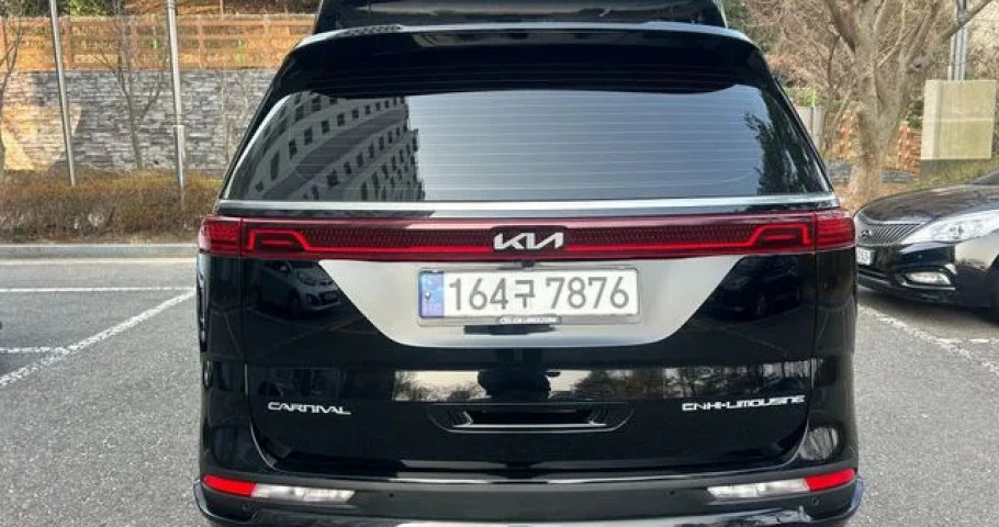 Kia Carnival 